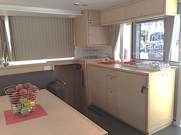 Lagoon 450 F | Saelma