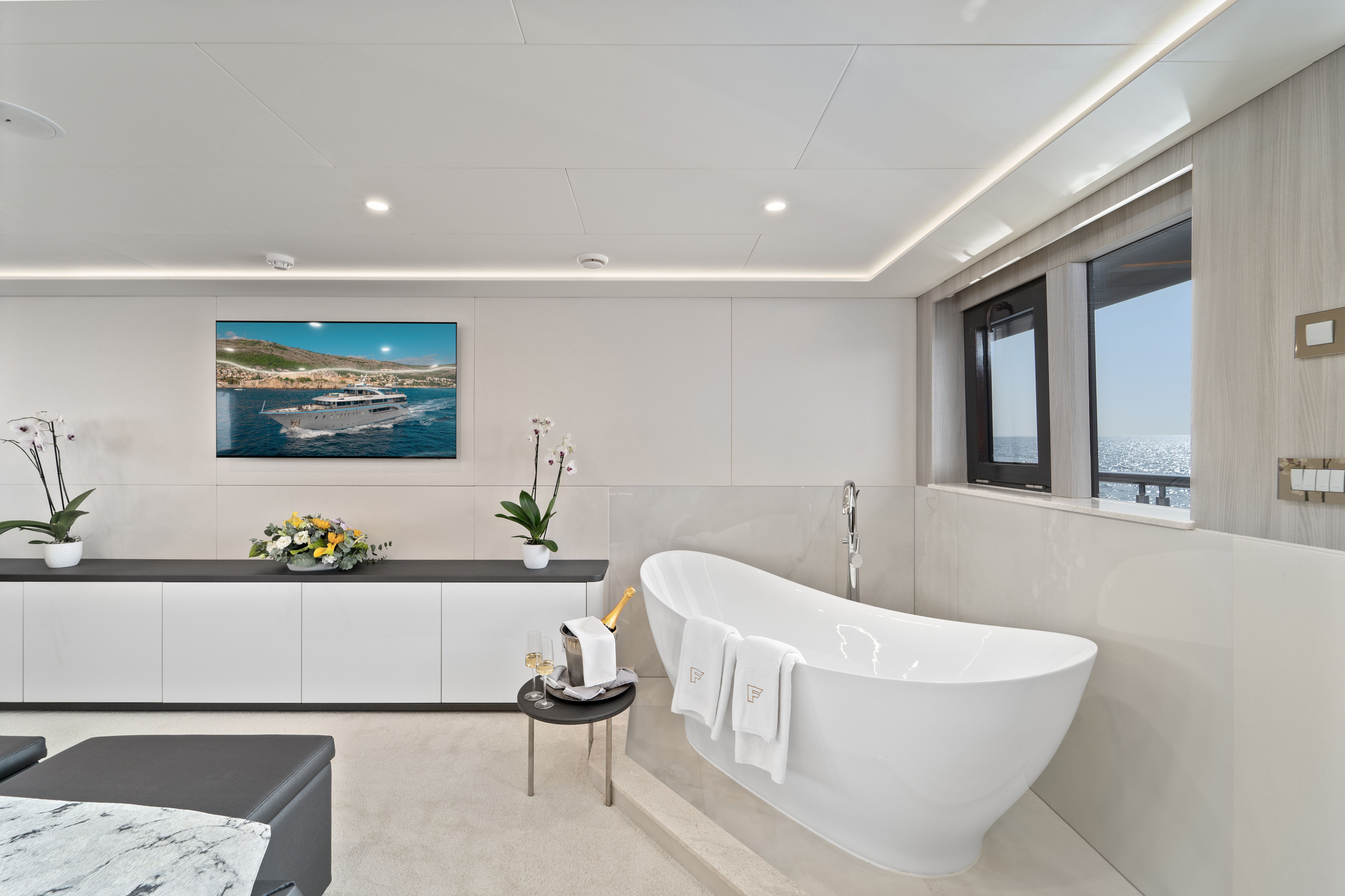 Custom Built 48 | Freedom