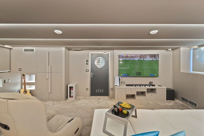 Custom Built 48 | Freedom