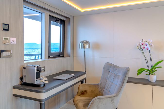 Custom Built 48 | Freedom