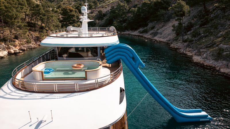 Custom Built 48 | Freedom