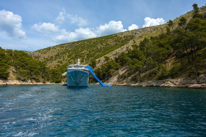 Custom Built 48 | Freedom