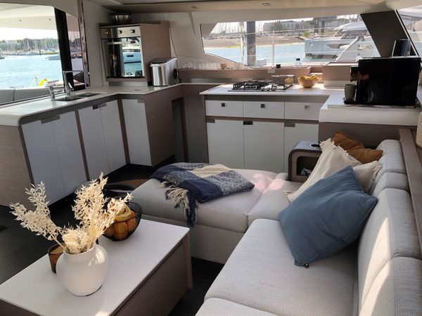 Fountaine Pajot Elba 45 | Dreamcatcher