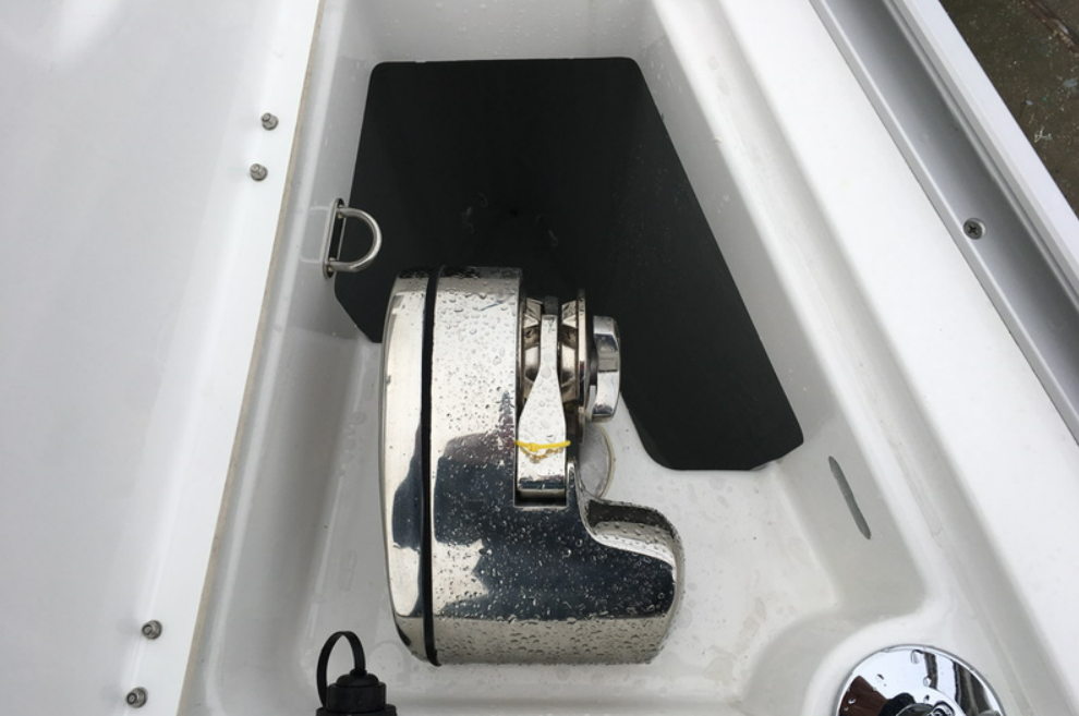 Bavaria Cruiser 37 | Salute