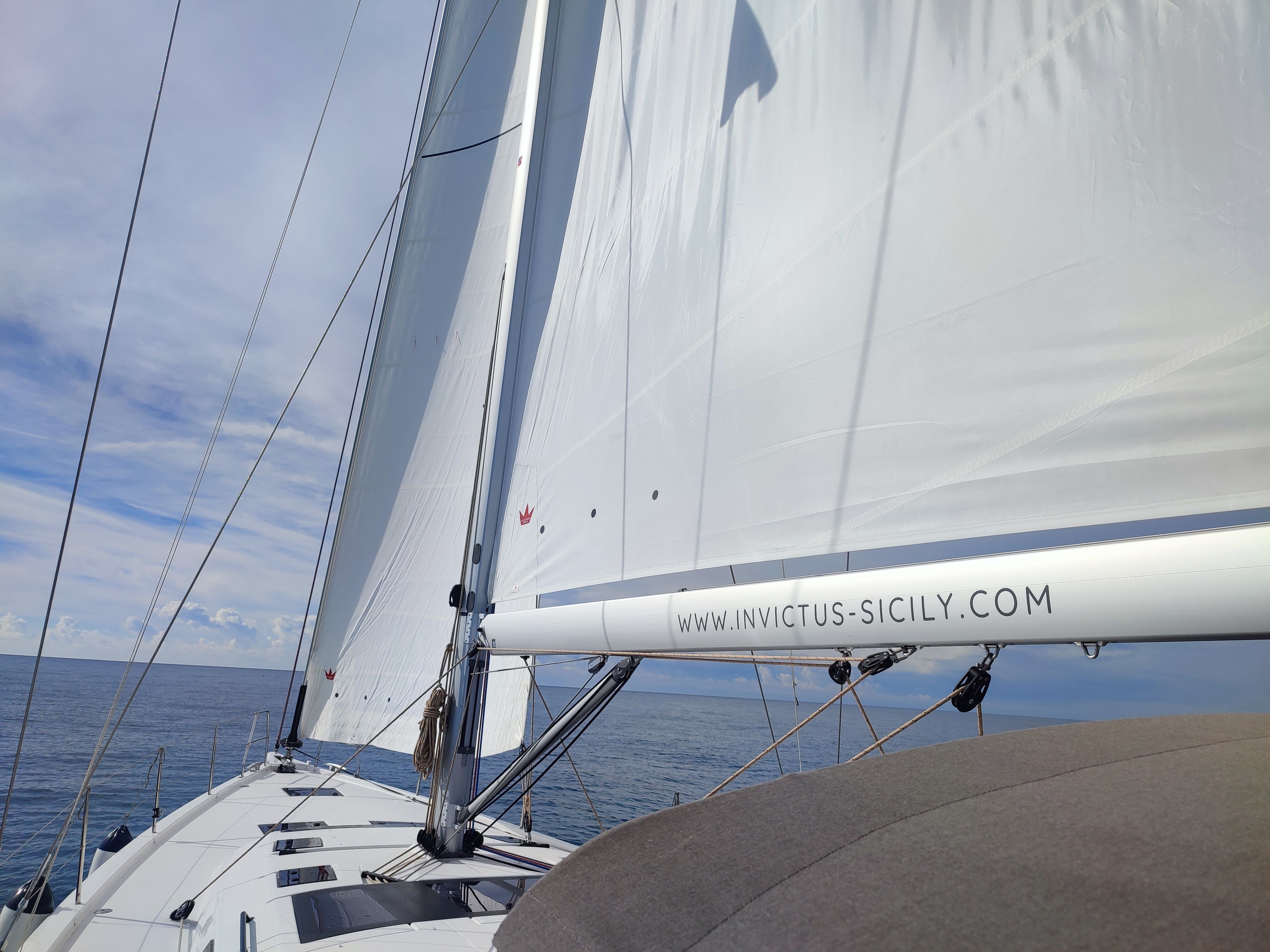 Dufour 530 | Artemide