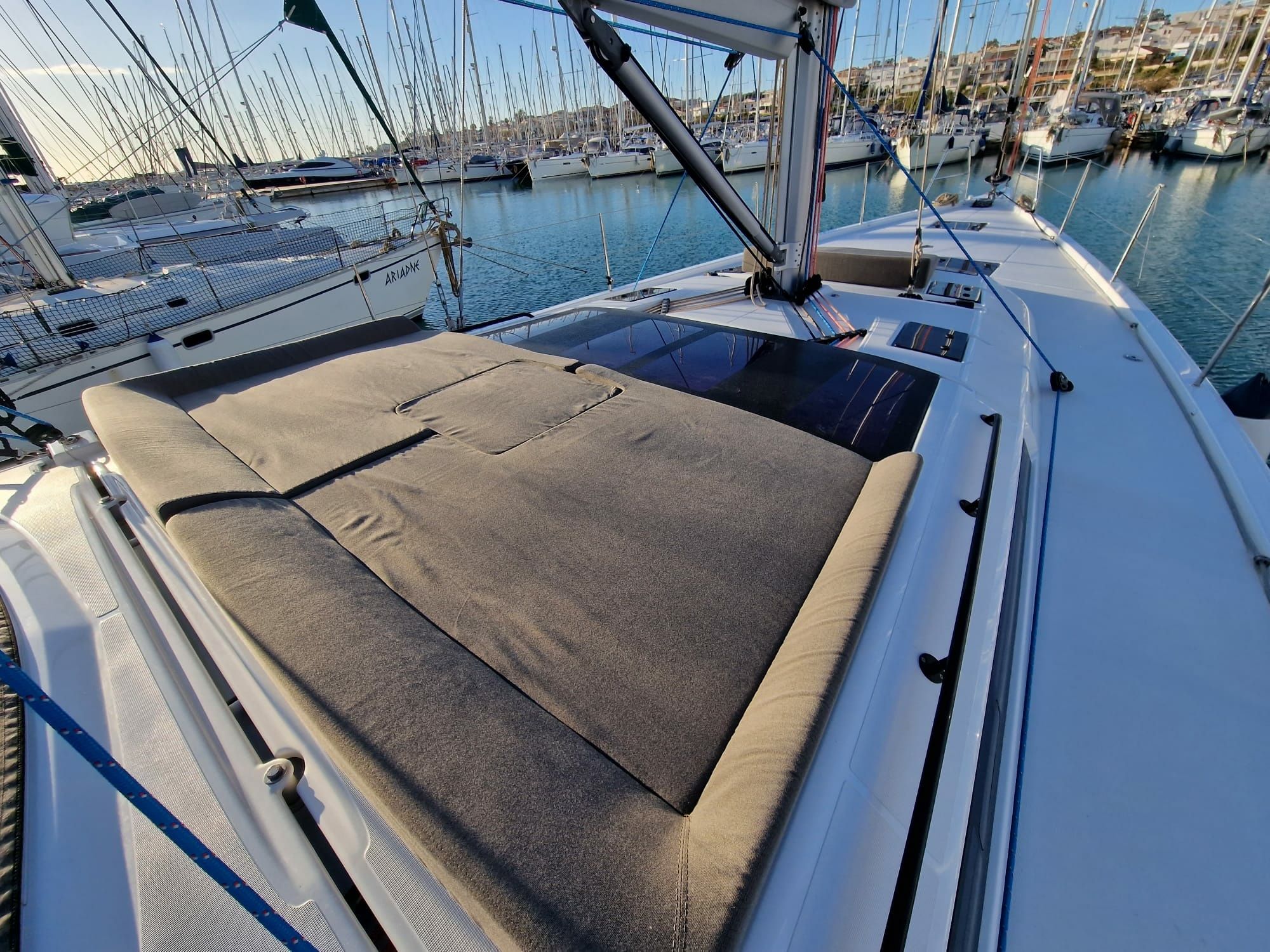 Dufour 530 | Artemide