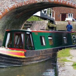 Custom Built Narrow Boat | Clent