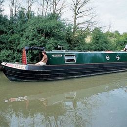 Custom Built Narrow Boat | Malvern