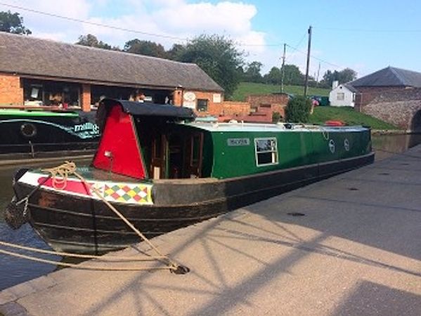 Custom Built Narrow Boat | Malvern