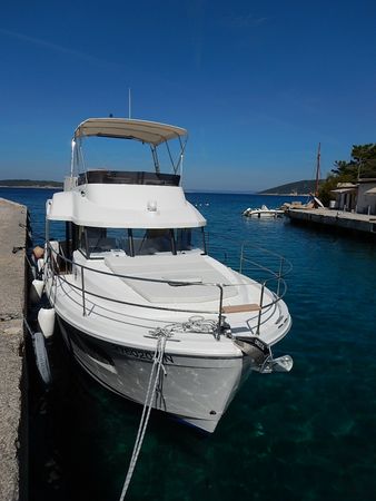 Beneteau Swift Trawler 35 | Kayci