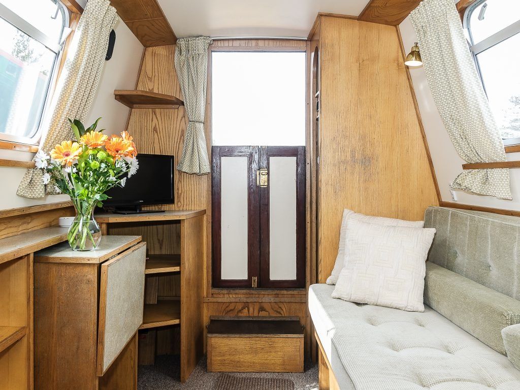 Custom Built Narrow Boat | Clee