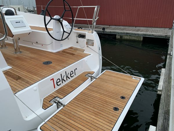 Bavaria Cruiser 37 | Lekker