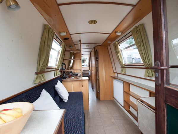 Custom Built Narrow Boat | Mendip