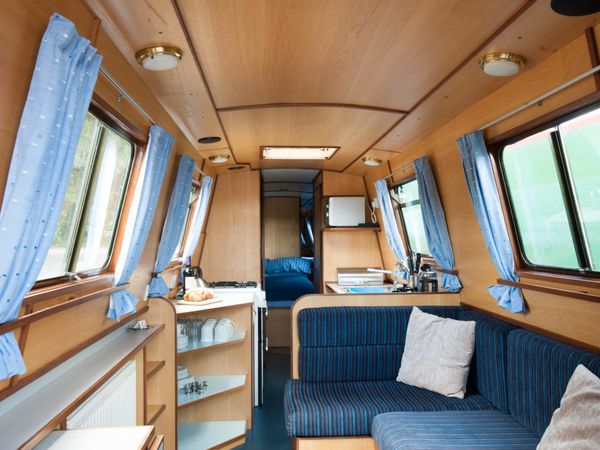 Custom Built Narrow Boat | Laughton