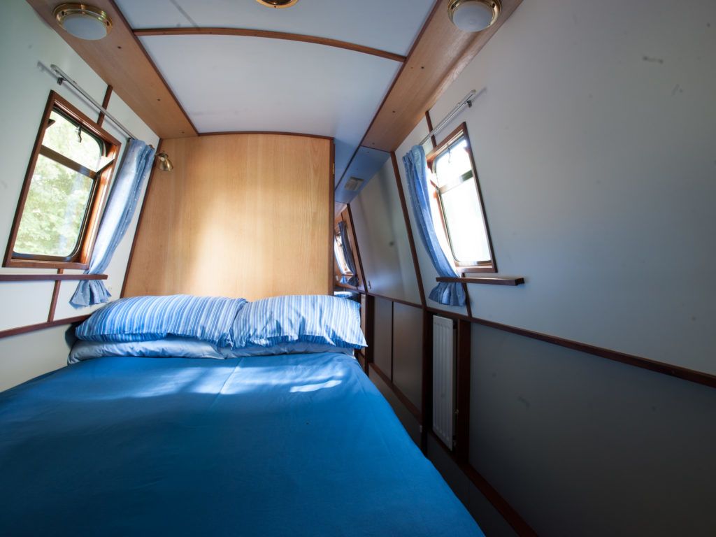 Custom Built Narrow Boat | Laughton