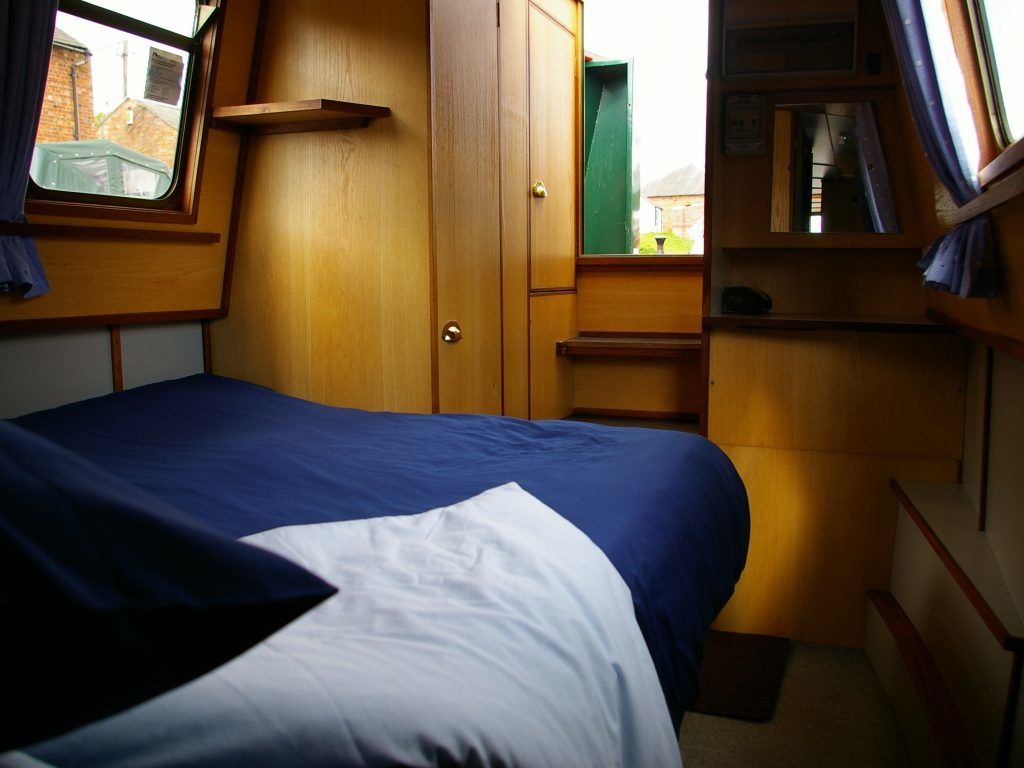 Custom Built Narrow Boat | Laughton