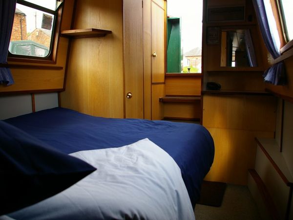 Custom Built Narrow Boat | Laughton