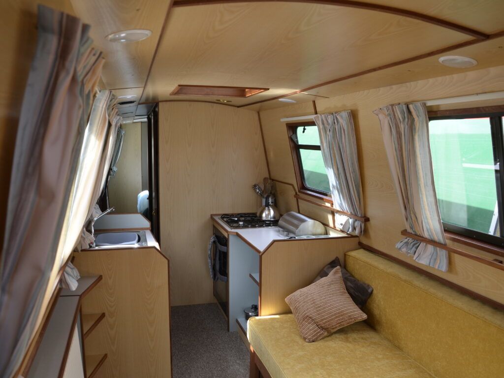 Custom Built Narrow Boat | Arbury