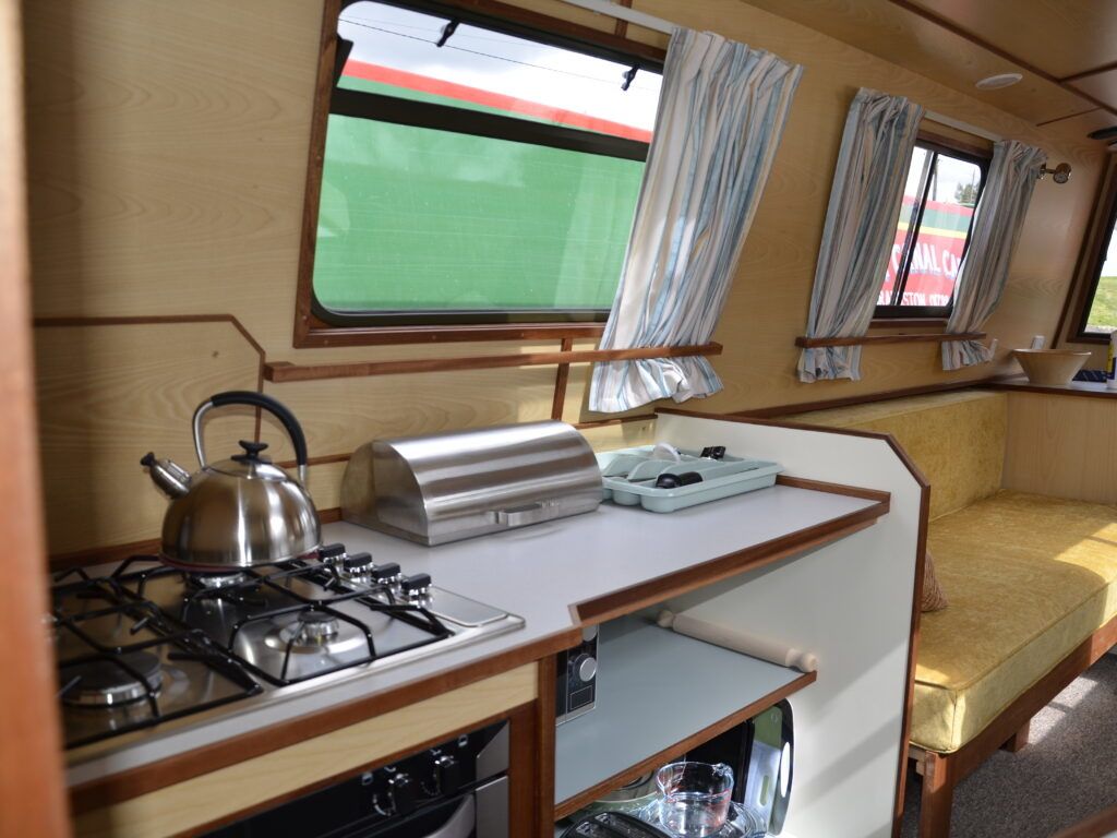 Custom Built Narrow Boat | Arbury