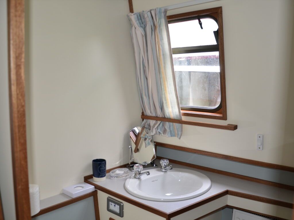 Custom Built Narrow Boat | Arbury