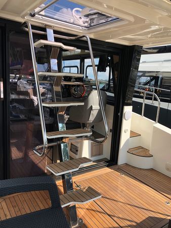Cobra Yachts 40 | Seistan
