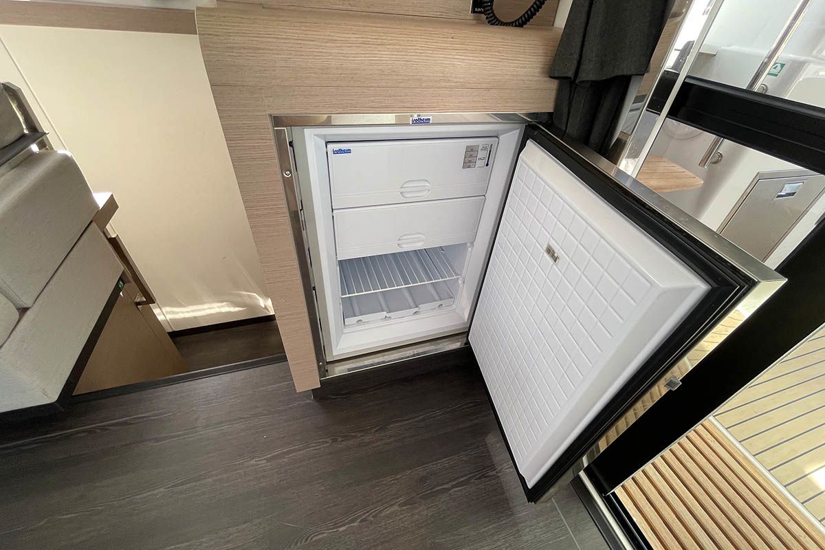 Fountaine Pajot Tanna 47 | Knotty Cat