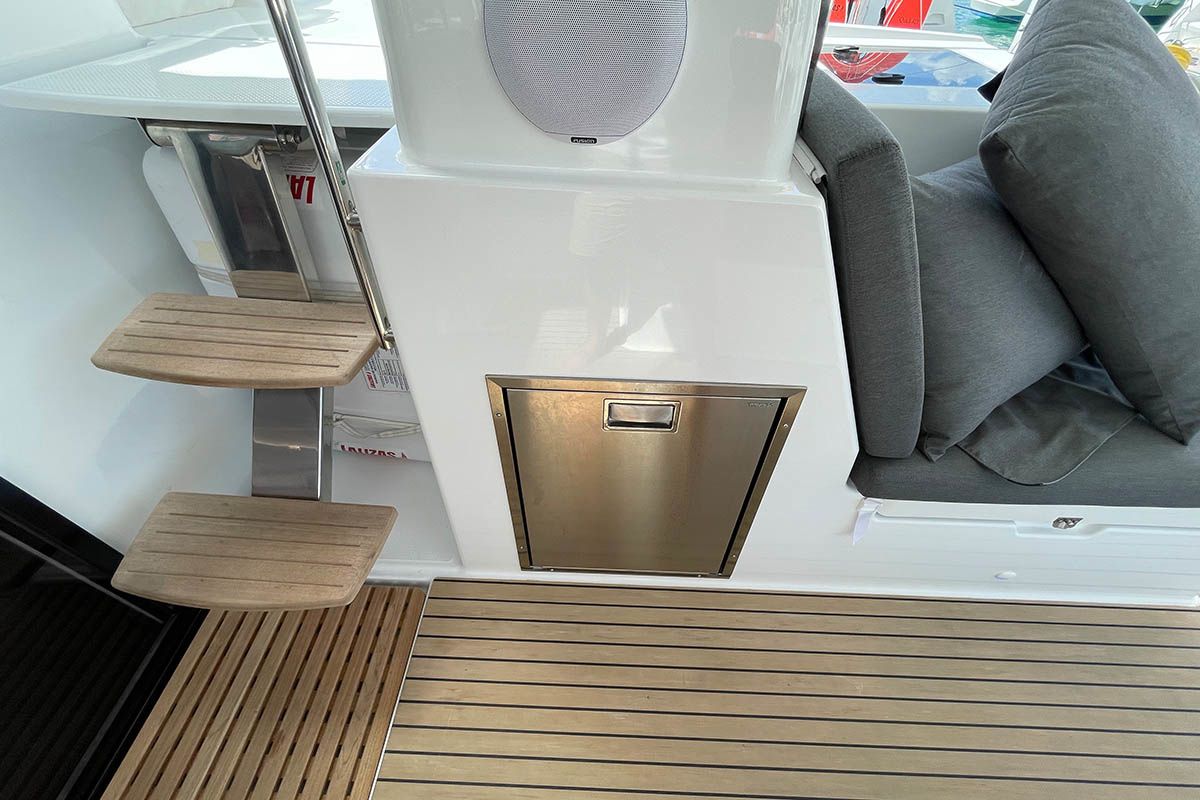 Fountaine Pajot Tanna 47 | Knotty Cat