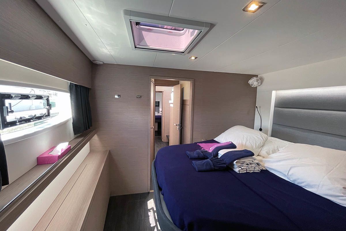 Fountaine Pajot Tanna 47 | Knotty Cat