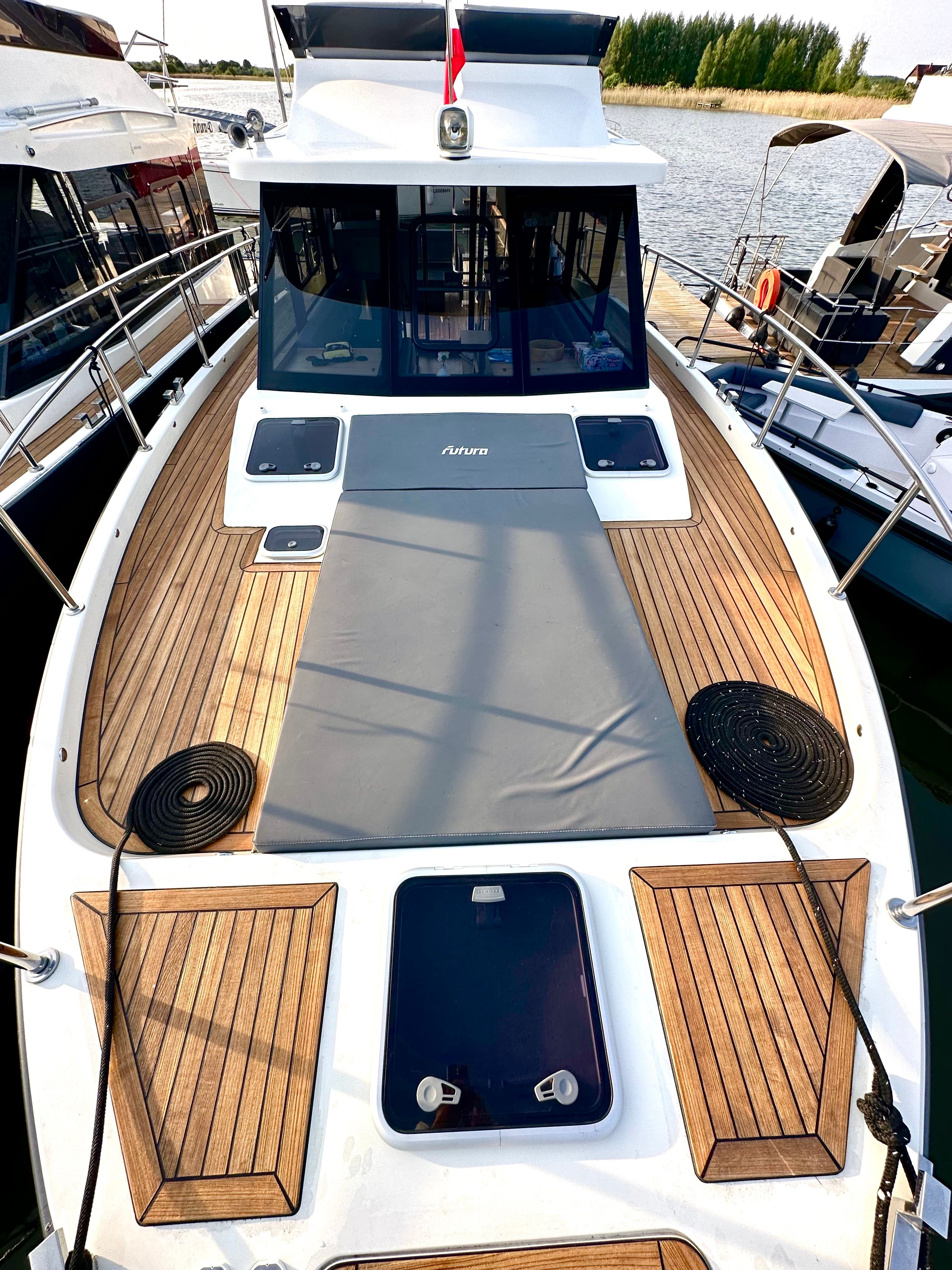 Cobra Yachts 40 | Sumatra