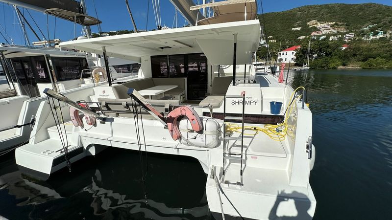 Fountaine Pajot Isla 40 | Shrimpy