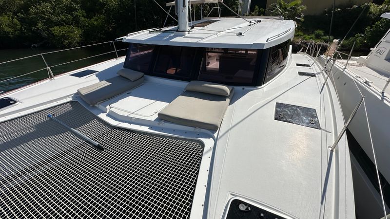Fountaine Pajot Isla 40 | Shrimpy