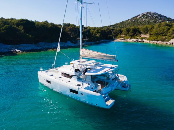 Lagoon 42 | Serenity