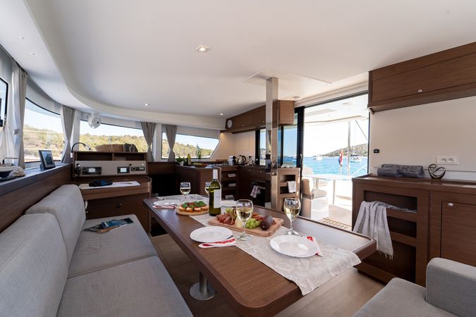 Lagoon 42 | Serenity