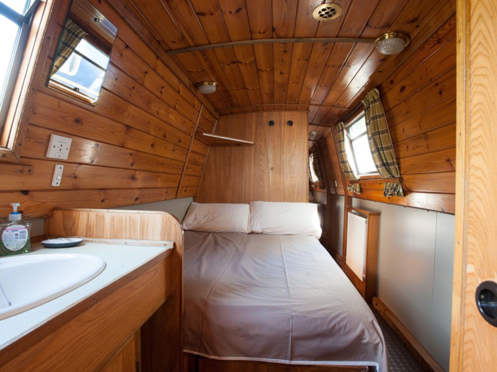 Custom Built Narrow Boat | Brendon