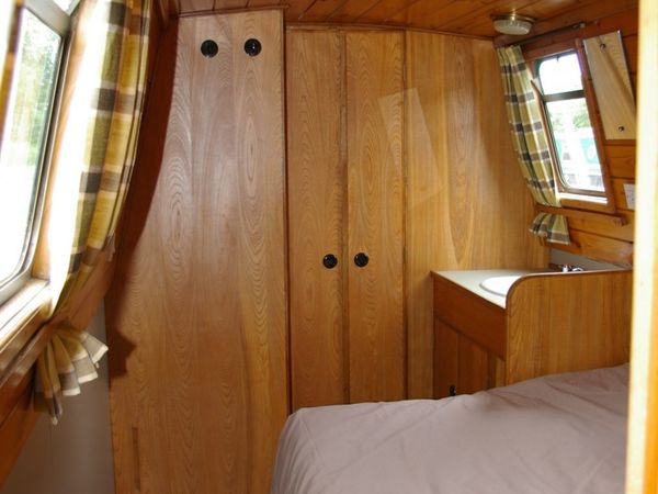 Custom Built Narrow Boat | Brendon
