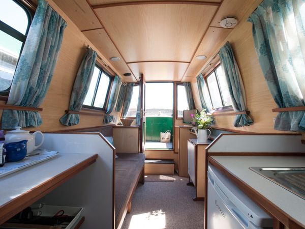 Custom Built Narrow Boat | Blackdown