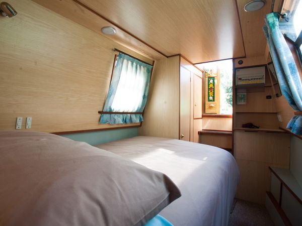 Custom Built Narrow Boat | Blackdown