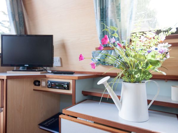 Custom Built Narrow Boat | Blackdown