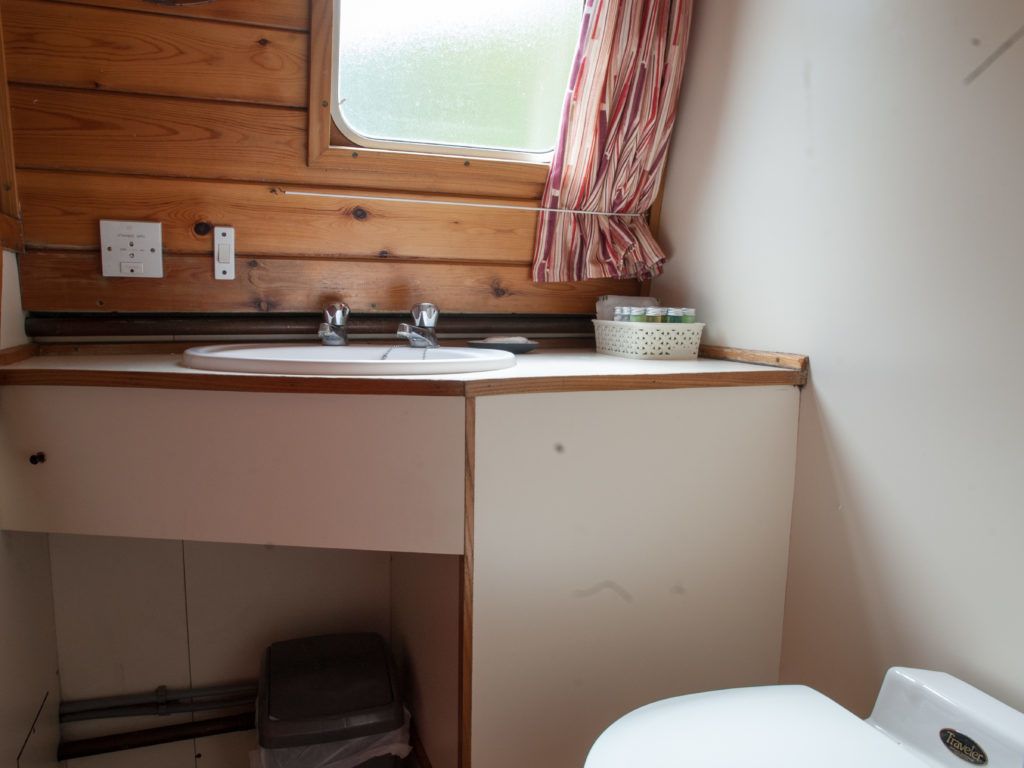 Custom Built Narrow Boat | Berwyn