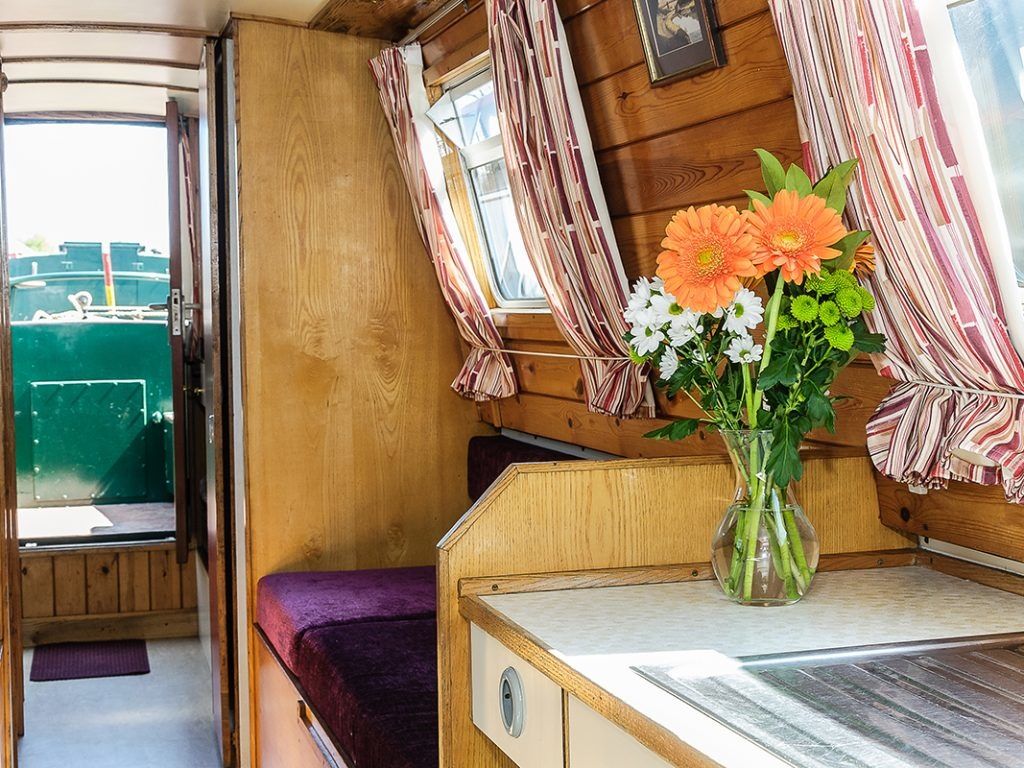 Custom Built Narrow Boat | Berwyn