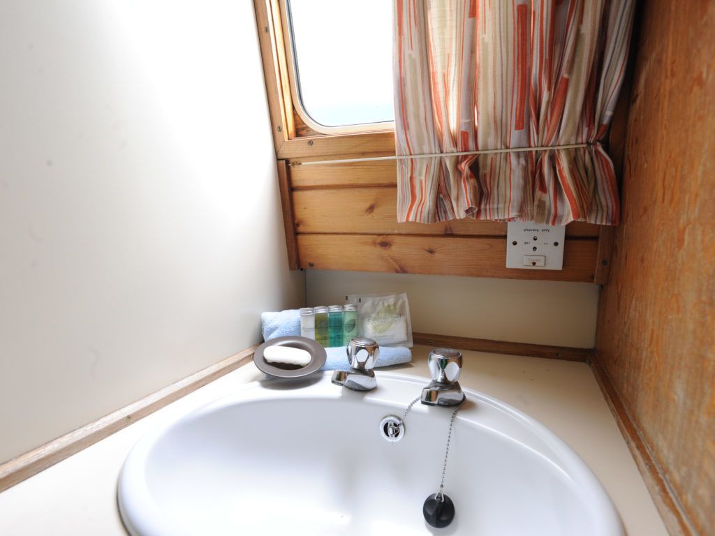 Custom Built Narrow Boat | Pennine