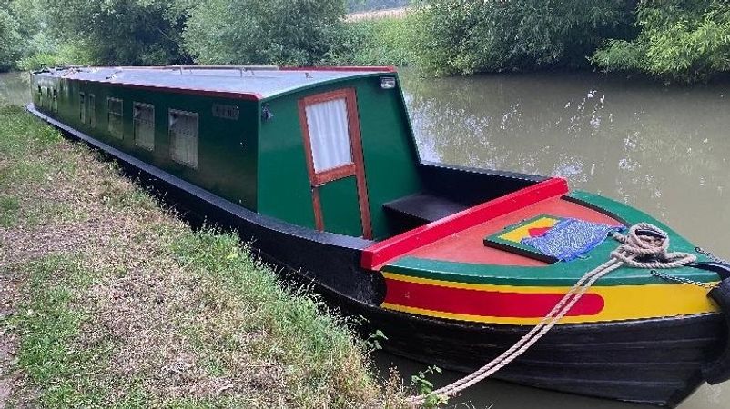 Custom Built Narrow Boat | Pennine