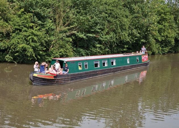 Custom Built Narrow Boat | Chiltern