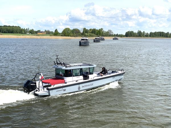 Axopar 28 Cabin Brabus Line | Sno