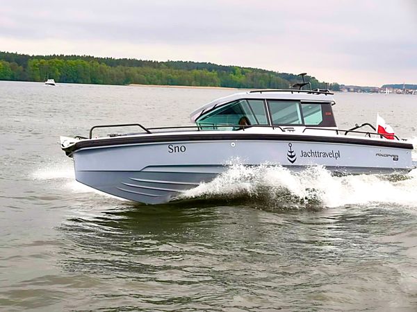 Axopar 28 Cabin Brabus Line | Sno