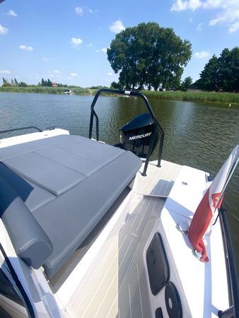 Axopar 28 Cabin Brabus Line | Sno