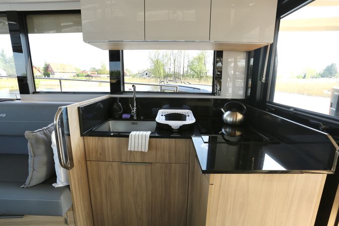 Cobra Yachts 45 | Dias