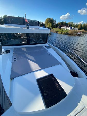 Cobra Yachts 45 | Dias