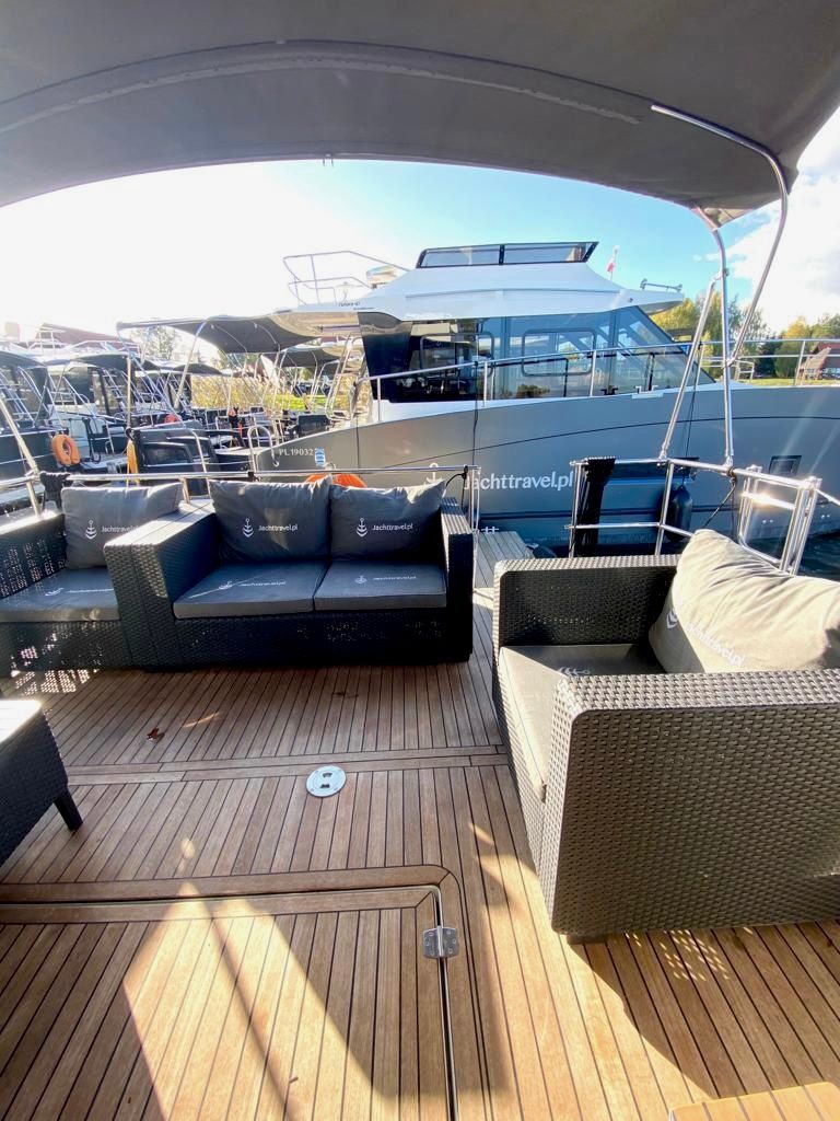 Cobra Yachts 45 | Dias