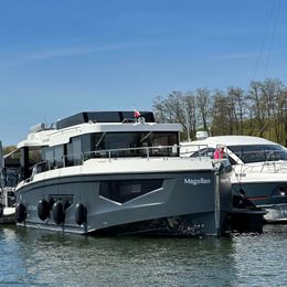 Cobra Yachts 45 | Magellan